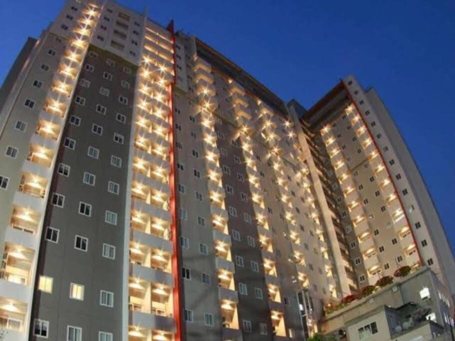 Mg Suite 1Bedroom Apartment By Just Inn Management Семаранг Екстер'єр фото